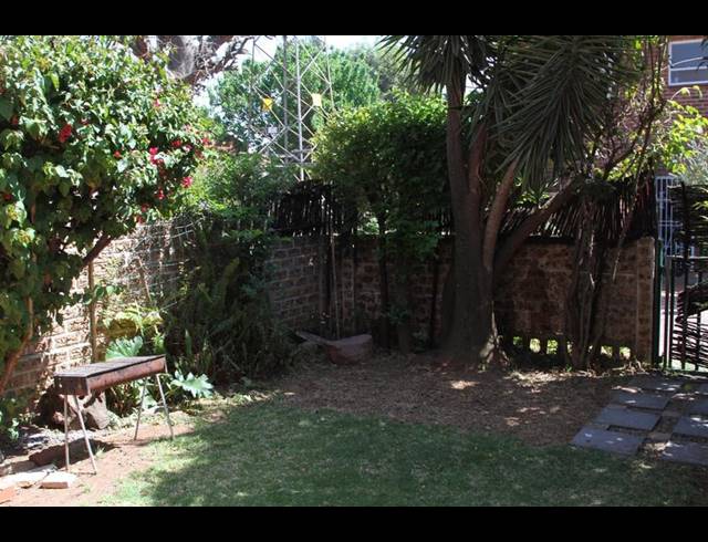 3 BEDROOM PROPERTY TO RENT IN BEDFORD GARDENS